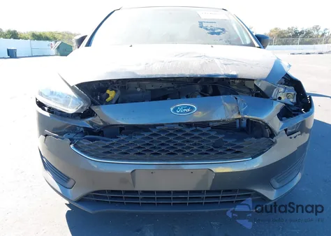 2018 Ford Focus S из США, поврежденный, VIN 1FADP3E24JL299782